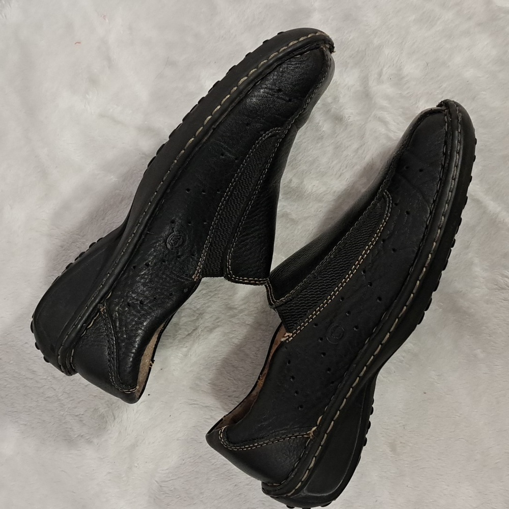 BORN Women's Leather Shoes - Picture 8 of 15